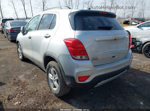 KL7CJLSB7JB532844 2018 CHEVROLET TRAX Серебряный Задняя левая четверть