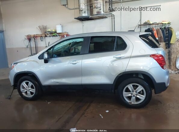 KL7CJNSBXMB360289 2021 CHEVROLET TRAX Silver სალონის 360-გრადუსიანი ხედი