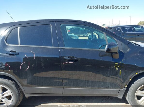 KL7CJNSM2NB553622 2022 CHEVROLET TRAX Black Vista interior de 360 grados
