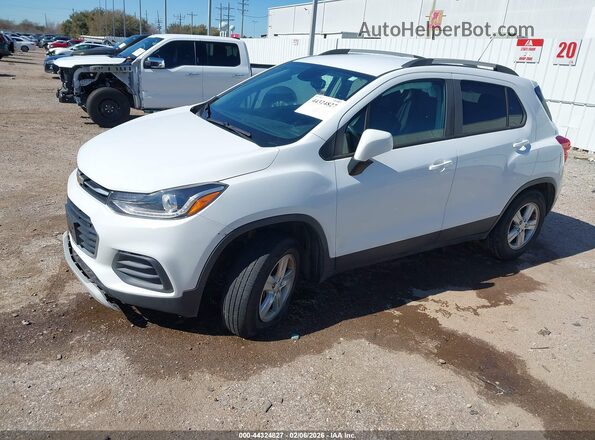 KL7CJPSB6MB321730 2021 CHEVROLET TRAX White წინა მარცხენა ხედი სამი მეოთხედიდან