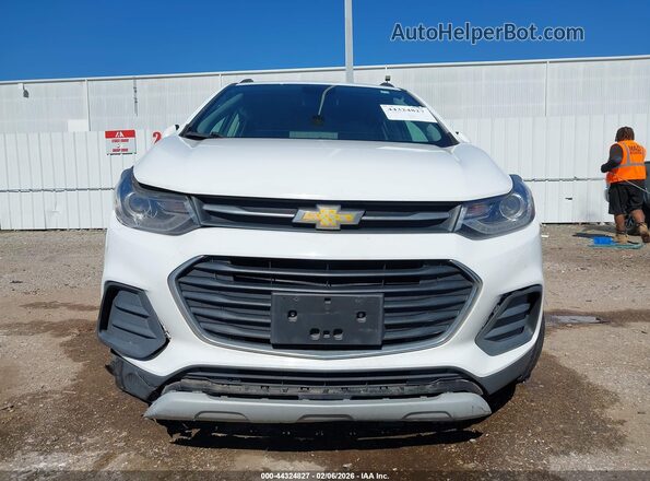 KL7CJPSB6MB321730 2021 CHEVROLET TRAX White 