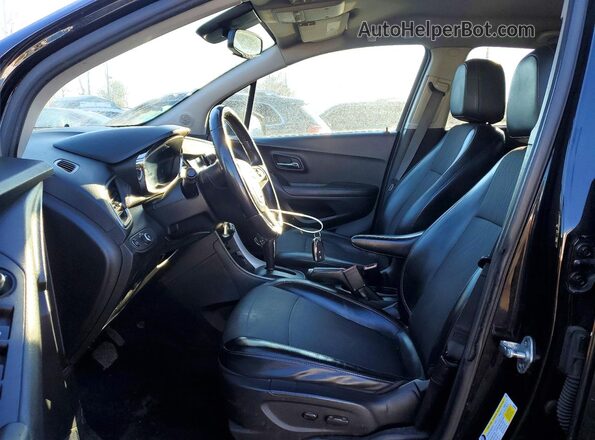 KL7CJPSM1NB535897 2022 CHEVROLET TRAX Black 