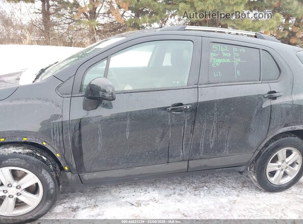 KL7CJPSM1NB564820 2022 CHEVROLET TRAX Black 