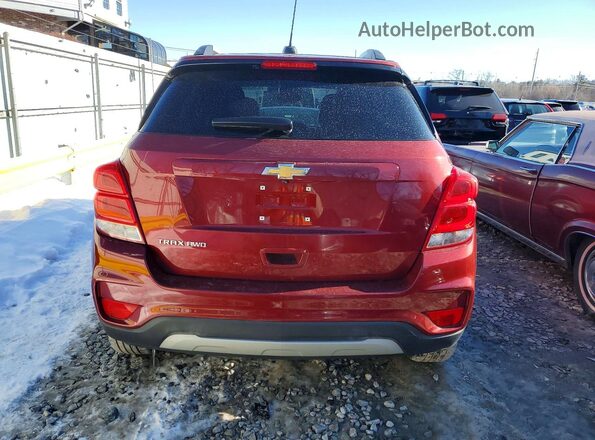 KL7CJPSM2NB530336 2022 CHEVROLET TRAX Красный Вид сзади