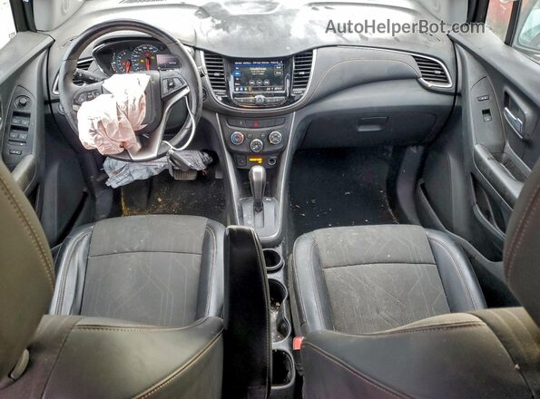 KL7CJPSM3NB565497 2022 CHEVROLET TRAX Black Vista del salpicadero