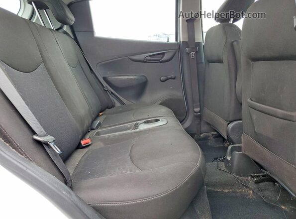 KL8CB6SA4KC796469 2019 CHEVROLET SPARK White Вид задніх сидінь