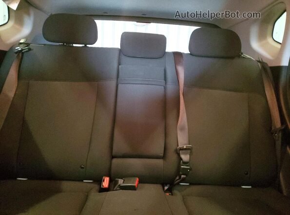 KM8HBCAB9SU330256 2025 HYUNDAI KONA White Vista de los asientos traseros