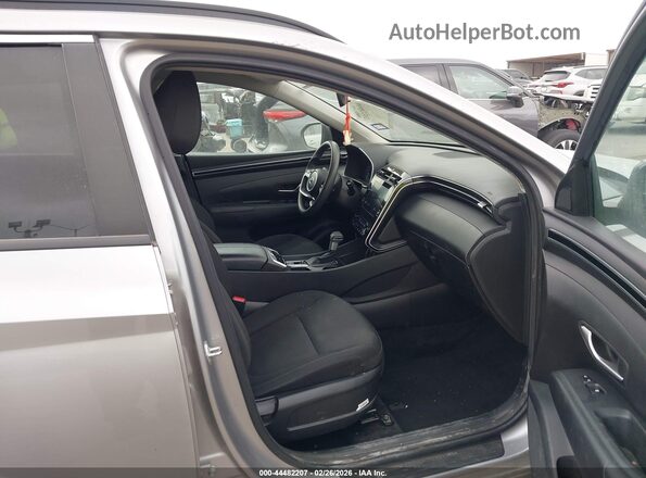 KM8JB3DE3RU305807 2024 HYUNDAI TUCSON Gray Vista interior delantera