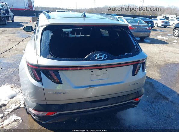 KM8JBDA22PU133296 2023 HYUNDAI TUCSON PLUG-IN HYBRID Серебряный Вид спереди