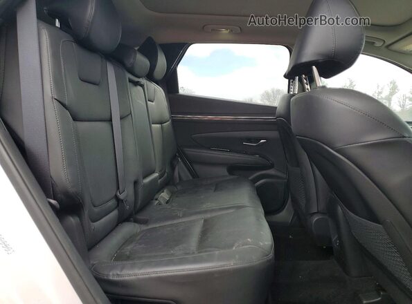 KM8JECA12NU082212 2022 HYUNDAI TUCSON White Vista interior trasera