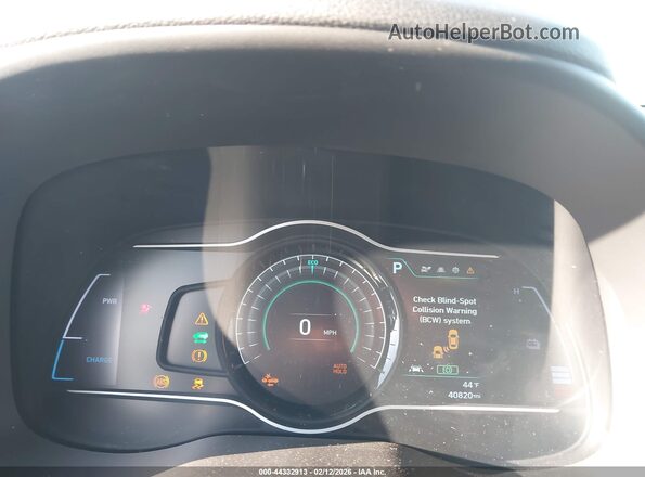 KM8K23AG8MU122809 2021 HYUNDAI KONA ELECTRIC Black Widok tylnych siedzeń