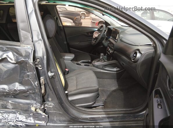 KM8K62AB4NU802873 2022 HYUNDAI KONA Серый Вид салона спереди