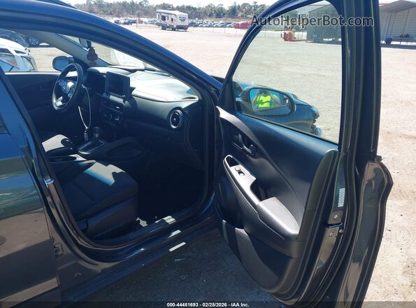 KM8K62AB7NU878233 2022 HYUNDAI KONA Серый Вид салона спереди