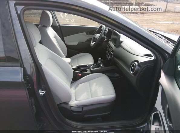 KM8K6CAB0PU939950 2023 HYUNDAI KONA Серый Вид салона спереди