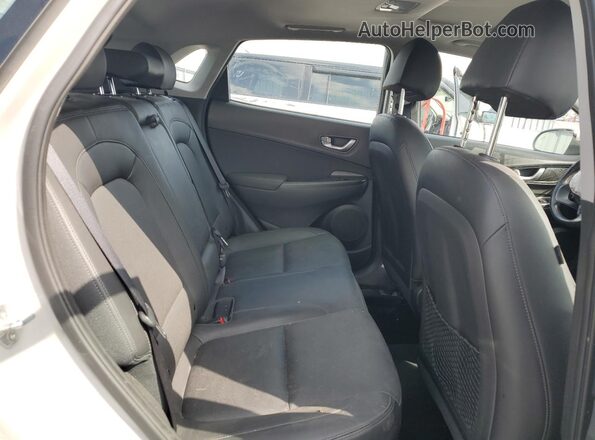 KM8K6CAB3NU883273 2022 HYUNDAI KONA Серый Вид задней части салона