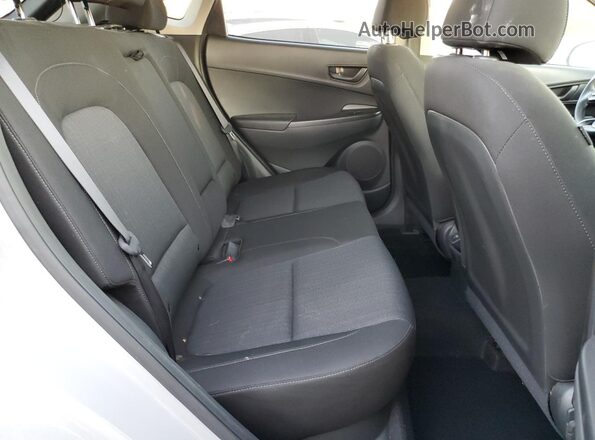 KM8K6CAB7PU042009 2023 HYUNDAI KONA Gray Vista interior trasera