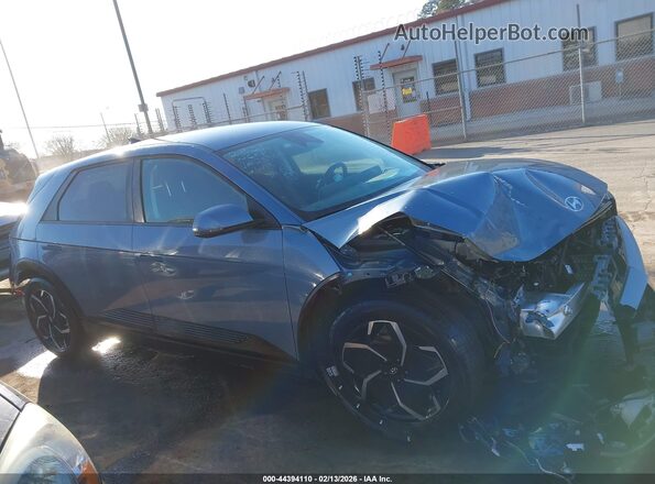 KM8KN4DE8RU259019 2024 HYUNDAI IONIQ 5 Light Blue Vista interior trasera