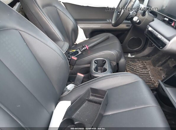 KM8KRDAF3NU064909 2022 HYUNDAI IONIQ 5 Серый Вид салона спереди