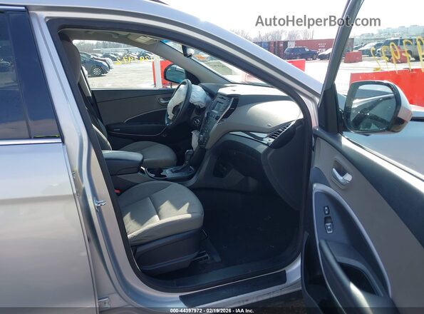 KM8SM4HF9GU134288 2016 HYUNDAI SANTA FE Silver Widok wnętrza z przodu