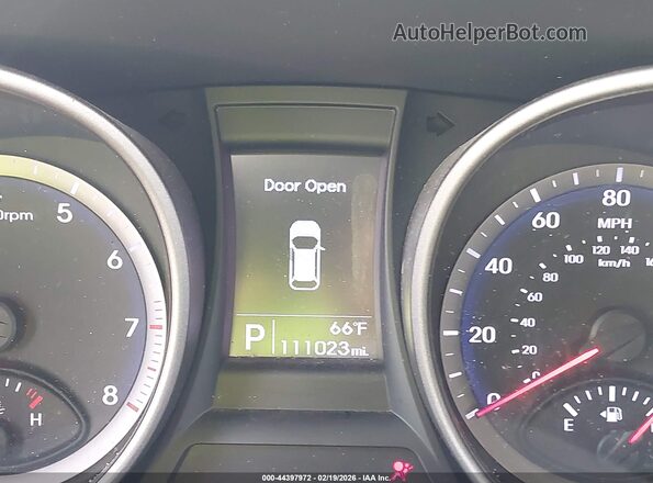 KM8SM4HF9GU134288 2016 HYUNDAI SANTA FE Silver 