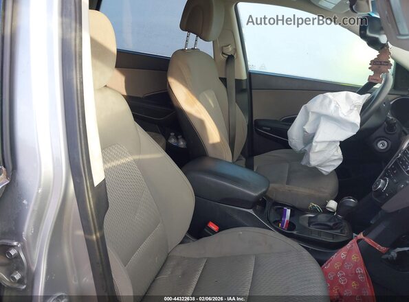 KM8SMDHFXKU305669 2019 HYUNDAI SANTA FE XL Silver Vista interior delantera