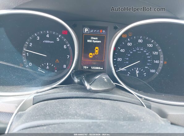 KM8SR4HF2KU309488 2019 HYUNDAI SANTA FE XL Silver Vista del salpicadero