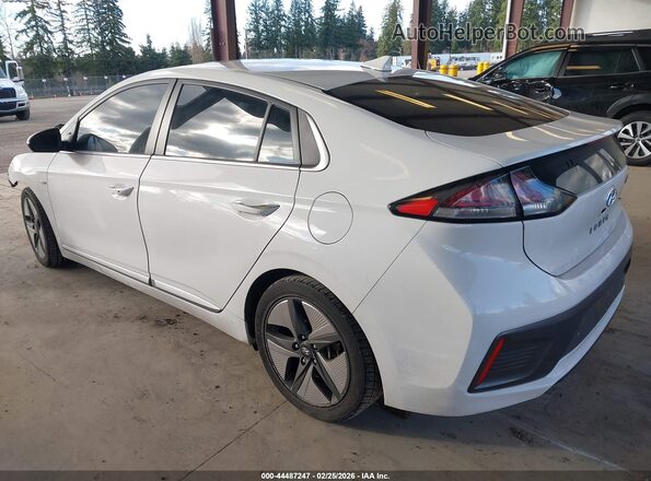 KMHC05LC8LU240549 2020 HYUNDAI IONIQ HYBRID White Rear left