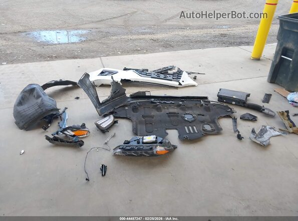 KMHC05LC8LU240549 2020 HYUNDAI IONIQ HYBRID White Instrument cluster view
