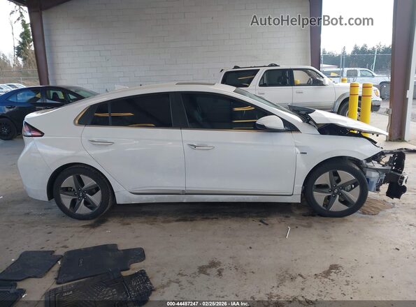 KMHC05LC8LU240549 2020 HYUNDAI IONIQ HYBRID White 360 interior view