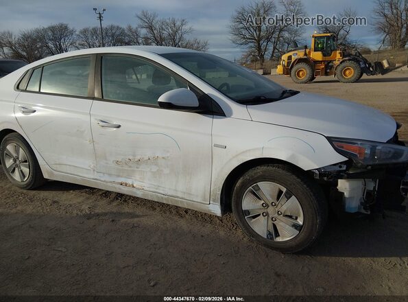 KMHC65LC2LU219016 2020 HYUNDAI IONIQ HYBRID White Вид спереду
