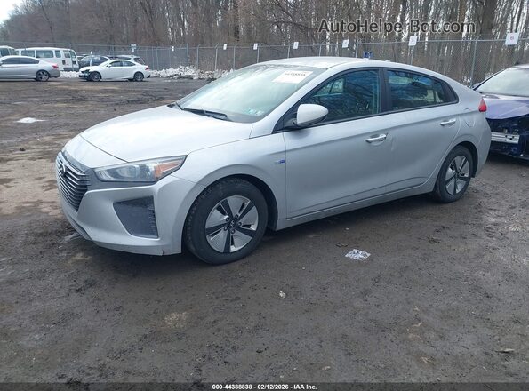 KMHC65LC5KU140969 2019 HYUNDAI IONIQ HYBRID Silver Առջևի ձախ երեք քառորդ տեսարան
