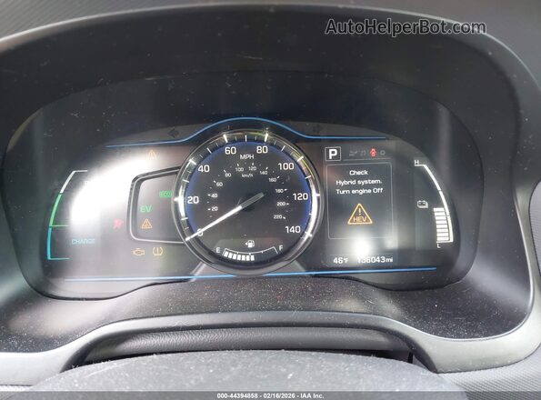 KMHC65LC8JU076229 2018 HYUNDAI IONIQ HYBRID White Հետևի նստատեղերի տեսք