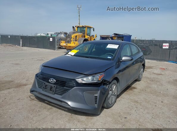KMHC65LCXKU113637 2019 HYUNDAI IONIQ HYBRID Gray წინა მარცხენა ხედი სამი მეოთხედიდან
