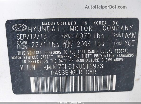 KMHC75LC1KU116973 2019 HYUNDAI IONIQ HYBRID White Widok komory silnika