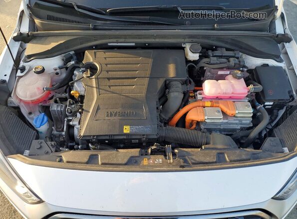 KMHC75LC2NU282603 2022 HYUNDAI IONIQ White 