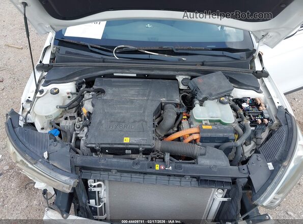 KMHC75LC4HU028072 2017 HYUNDAI IONIQ HYBRID White Vista trasera