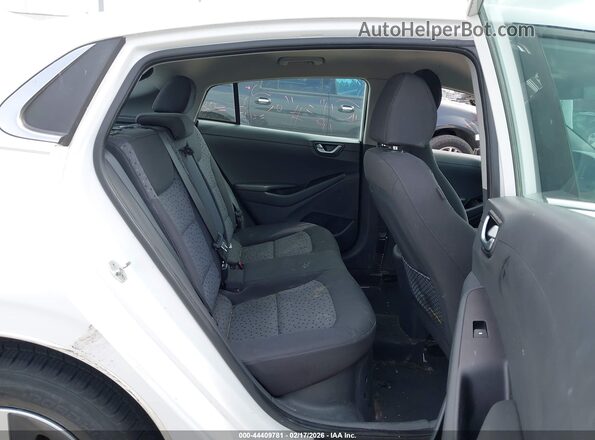 KMHC75LC4HU028072 2017 HYUNDAI IONIQ HYBRID White Vista de la etiqueta del VIN