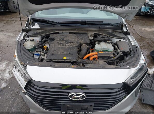 KMHC75LC4HU047902 2017 HYUNDAI IONIQ HYBRID White Vista trasera