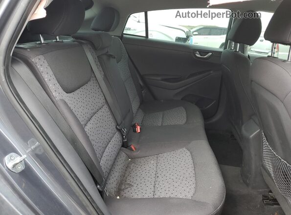 KMHC75LC5HU026234 2017 HYUNDAI IONIQ Gray Vista de los asientos traseros