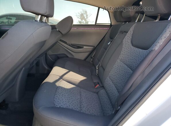 KMHC75LC7JU063078 2018 HYUNDAI IONIQ Silver Вид задніх сидінь