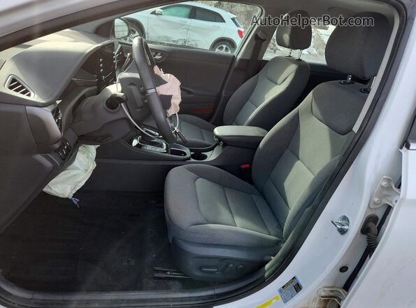 KMHC75LD0MU248229 2021 HYUNDAI IONIQ White წინა სალონის ხედი