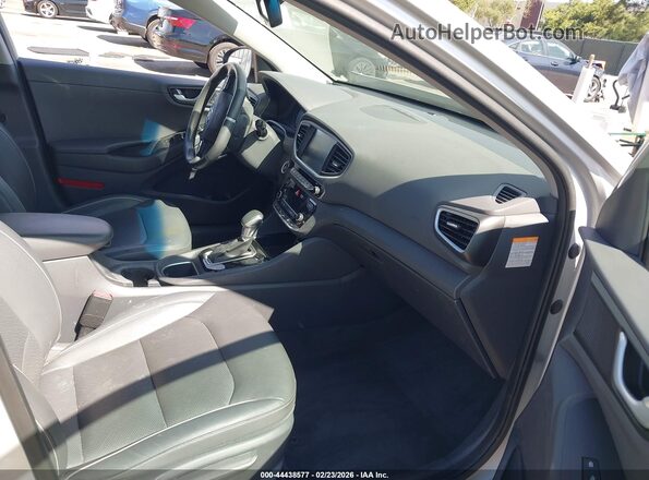 KMHC75LD3KU160000 2019 HYUNDAI IONIQ PLUG-IN HYBRID Silver Սալոնի դիմացի տեսք