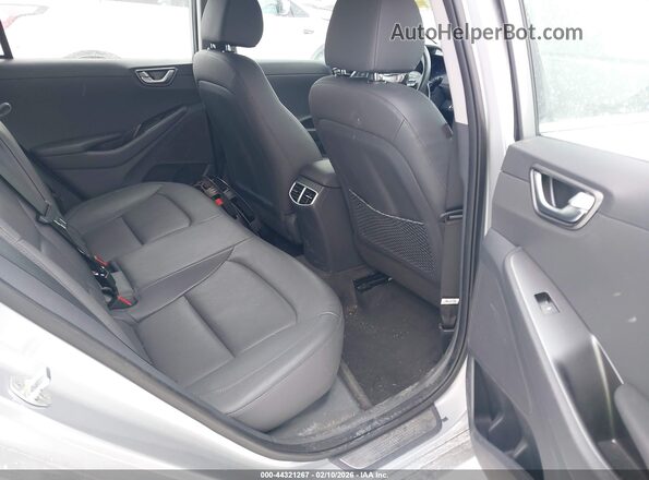 KMHC85LJXLU061386 2020 HYUNDAI IONIQ ELECTRIC Silver Vista de la etiqueta del VIN