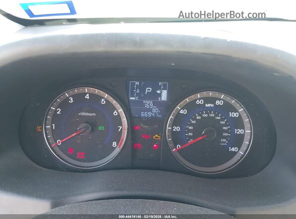 KMHCT4AE3GU975631 2016 HYUNDAI ACCENT Red Vista de los asientos traseros
