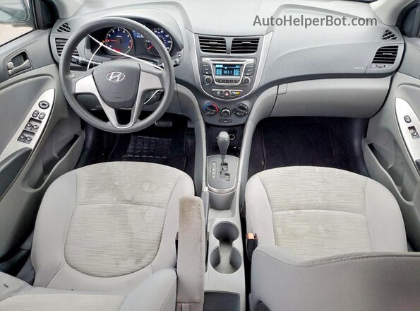 KMHCT4AE5HU281847 2017 HYUNDAI ACCENT Silver Вид панелі приладів