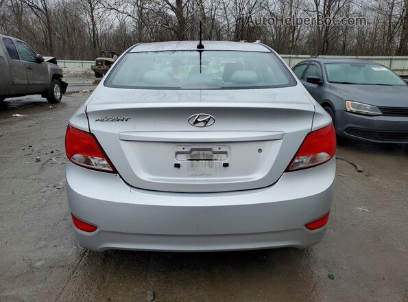 KMHCT4AE5HU281847 2017 HYUNDAI ACCENT Silver Вид ззаду