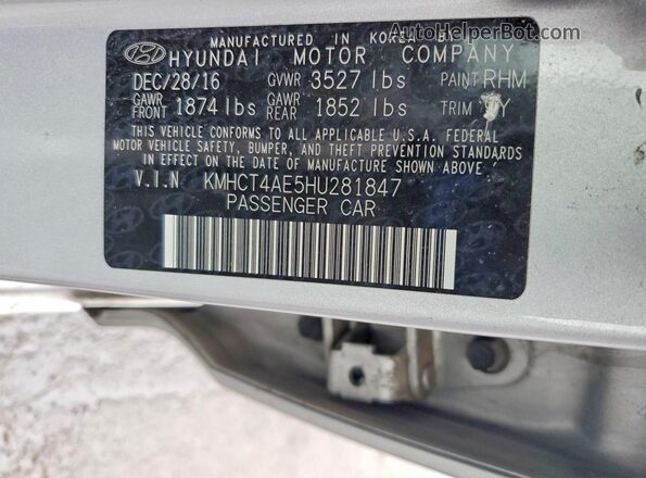 KMHCT4AE5HU281847 2017 HYUNDAI ACCENT Silver Вид підкапотного простору