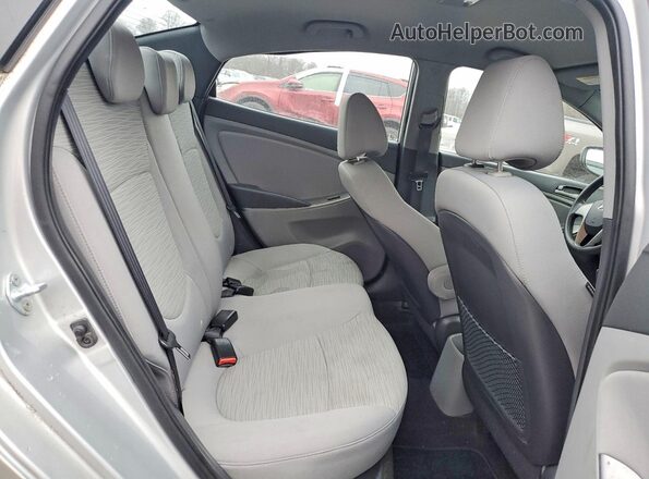KMHCT4AE5HU281847 2017 HYUNDAI ACCENT Silver Вид задніх сидінь