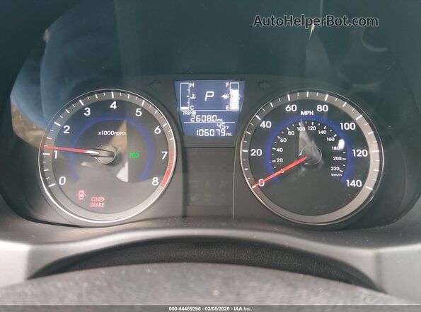 KMHCT5AE8HU305564 2017 HYUNDAI ACCENT Blue Widok tylnych siedzeń