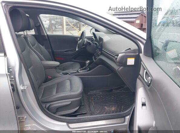 KMHCX5LD6MU250096 2021 HYUNDAI IONIQ PLUG-IN HYBRID Silver Vista interior delantera